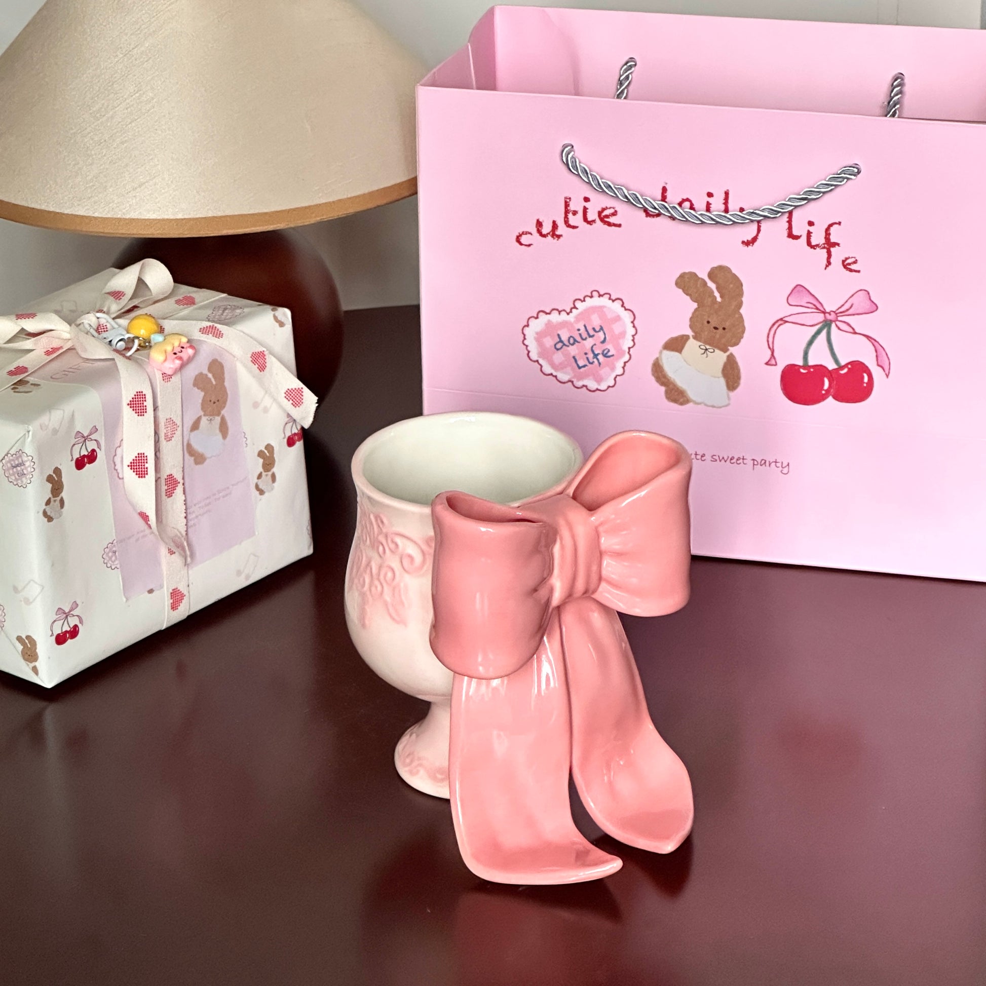 Elegant Big Bow Mug