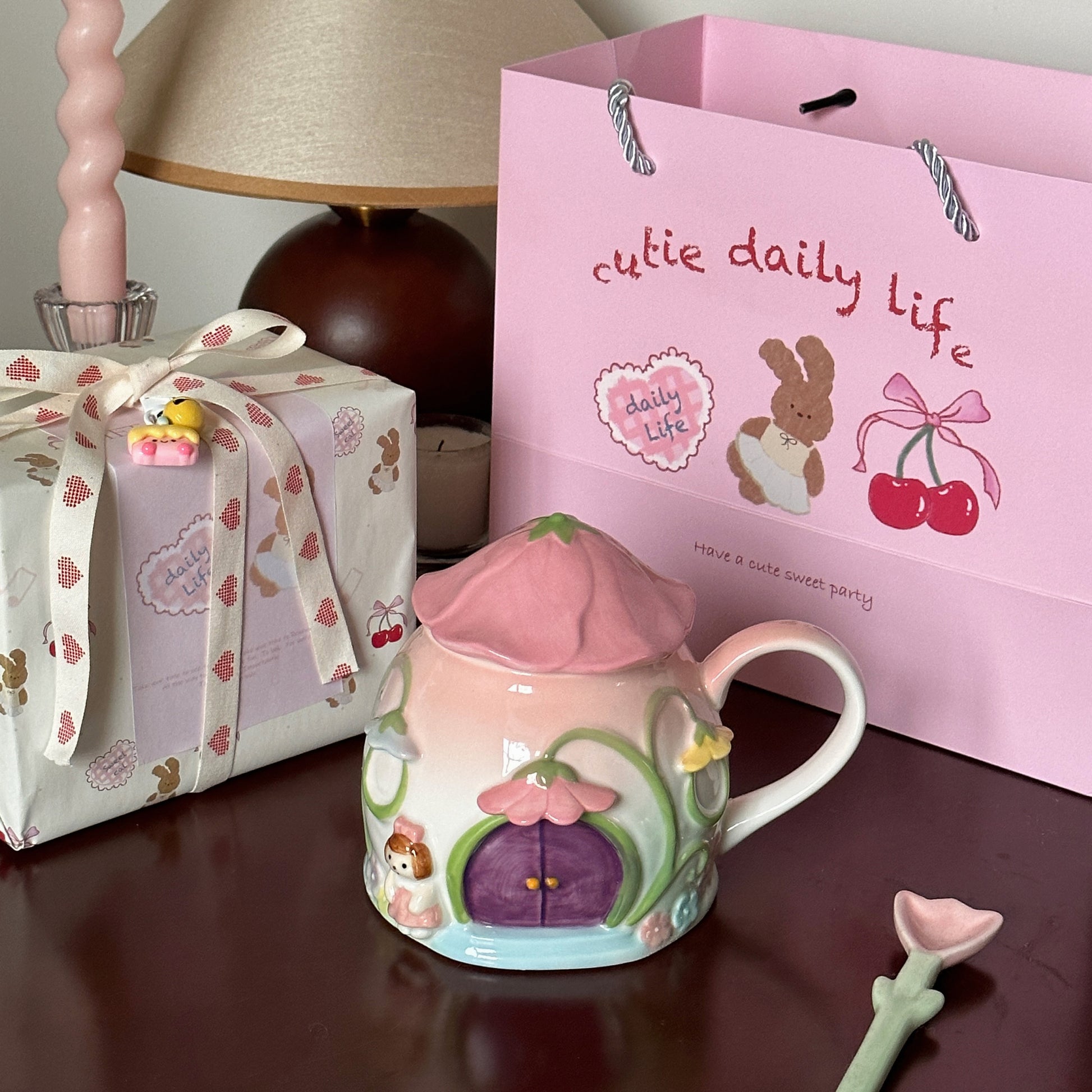Garden Home Mug with Lid