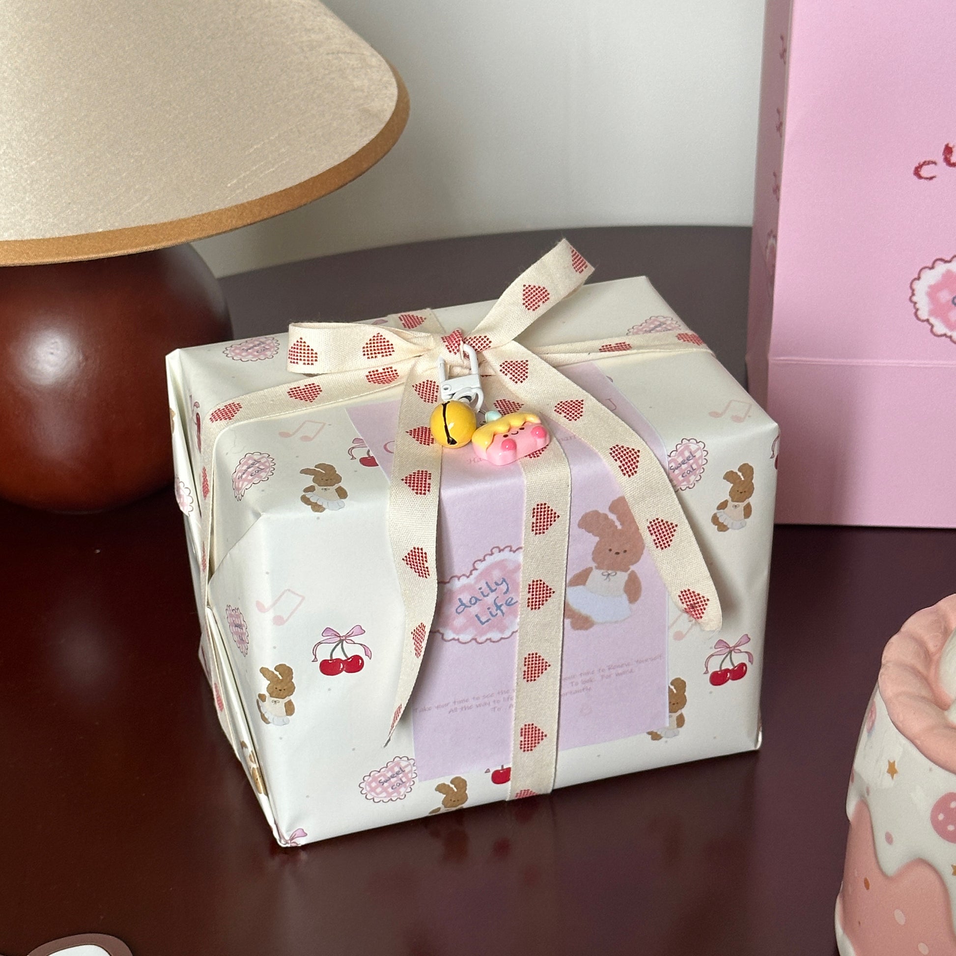 Bow Knot Cherry Mug