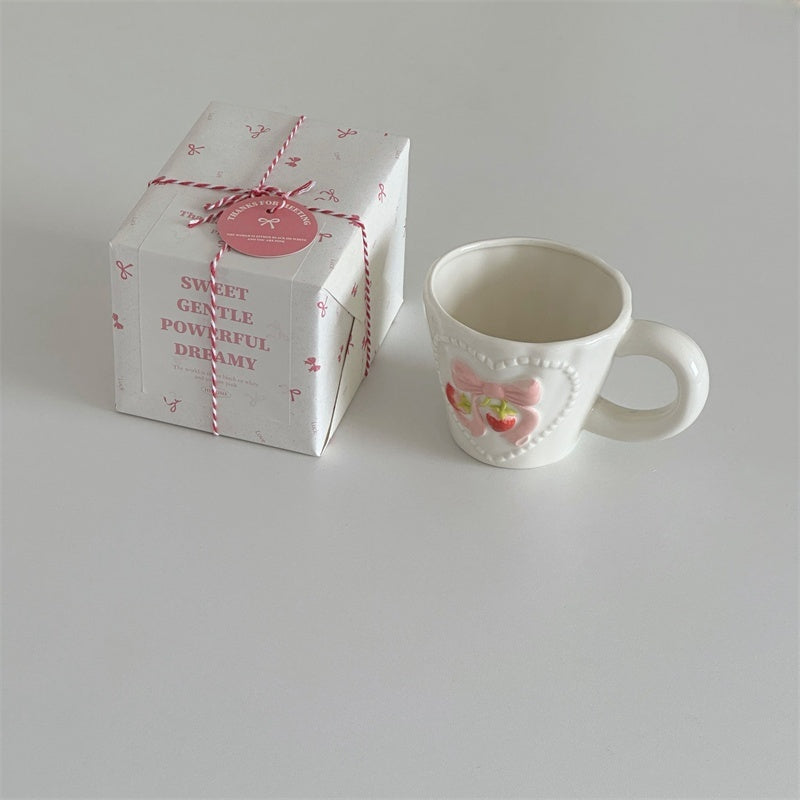 Bow Strawberry Mug